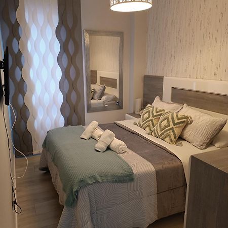 ¡Al Lado De La Clinica Oftalmologica Vega! Apartment โอเบียโด ภายนอก รูปภาพ