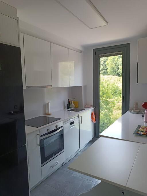 ¡Al Lado De La Clinica Oftalmologica Vega! Apartment โอเบียโด ภายนอก รูปภาพ