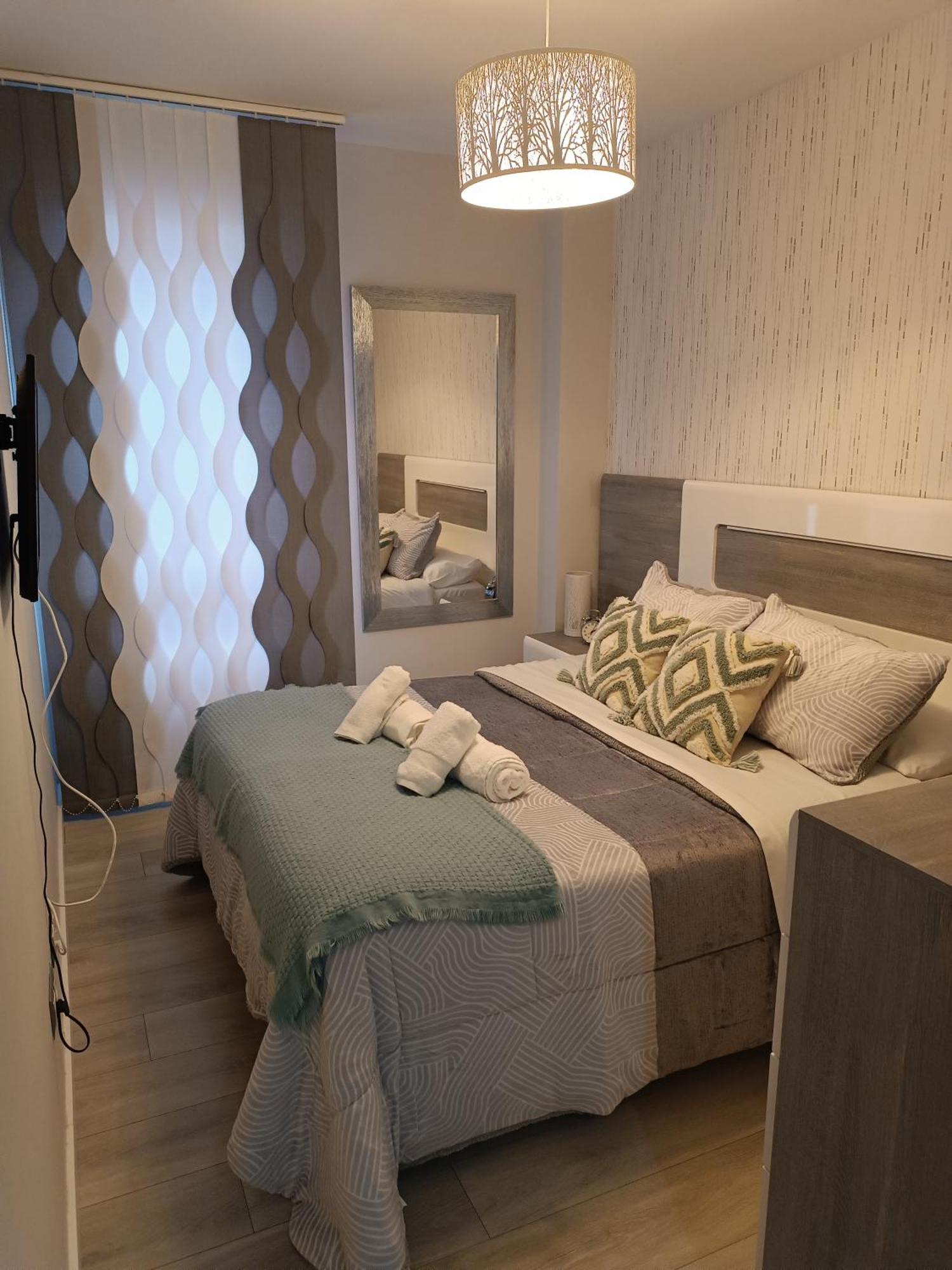 ¡Al Lado De La Clinica Oftalmologica Vega! Apartment โอเบียโด ภายนอก รูปภาพ